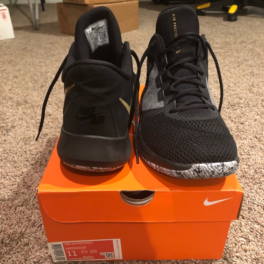 Men’s Nike Air Precision II